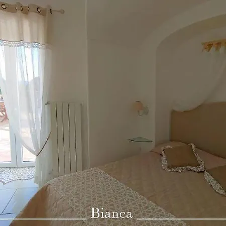 Villa Forio Sleeps 4 With Pool Air Con And Wifi