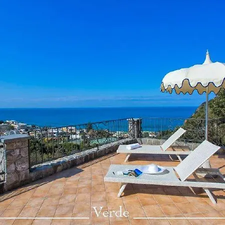 Villa Forio Sleeps 4 With Pool Air Con And Wifi *